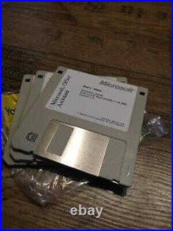 3.5 Floppy Disks Windows 95 Preview, 95 Plus! Office 95, Windows 3.1, MS-DOS