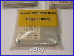 Microsoft Windows 95 Preview Program 3.5 Floppy / CD Vintage Beta Software